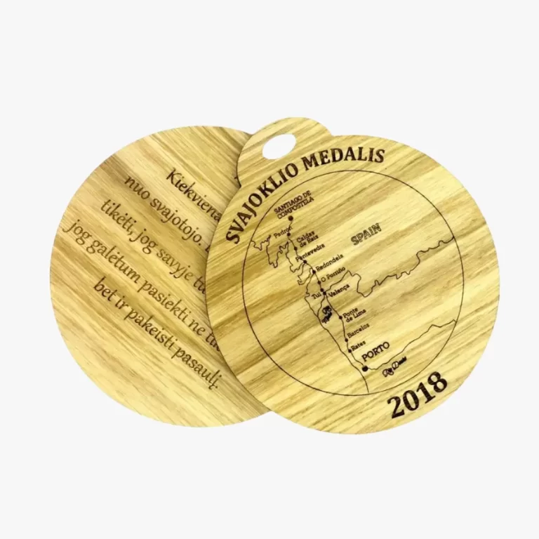 Medinis graviruotas medalis – gamyba iš faneros, pjovimas ir graviravimas lazeriu pagal unikalų dizainą