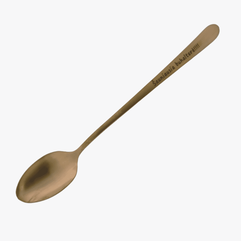 Lazerinis graviravimas ant šaukštelio su tekstu „Šauniausia buhalterė“ – personalizuotas ženklinimas dovanoms ir progoms.